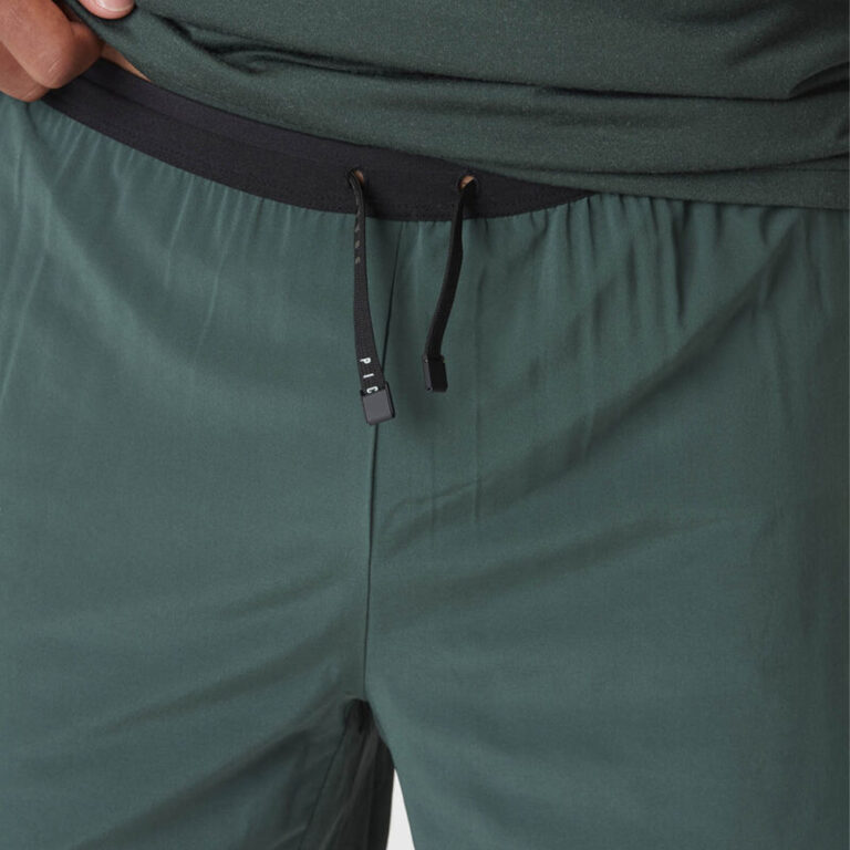 Picture Woodah Dark Green running shorts